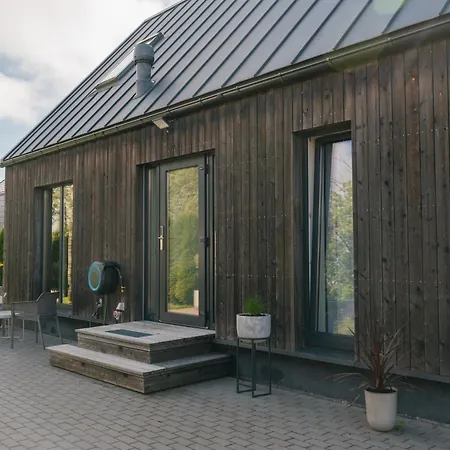 Miglos 9 Beach House With Sauna Hébergement de vacances